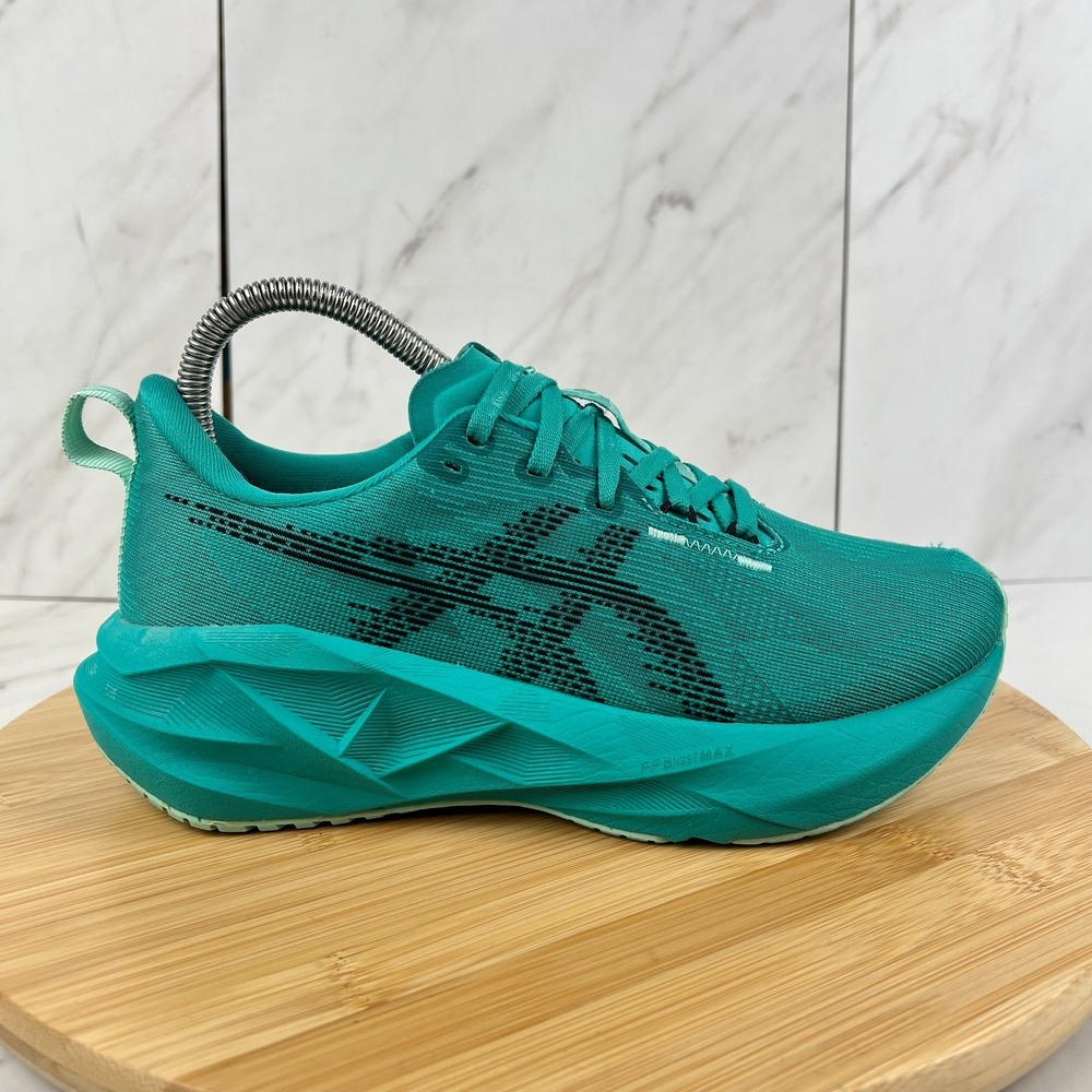 Asics Novablast 5 Womens Size 6.5 Wave Teal Black Walk Running Shoes 1012B765